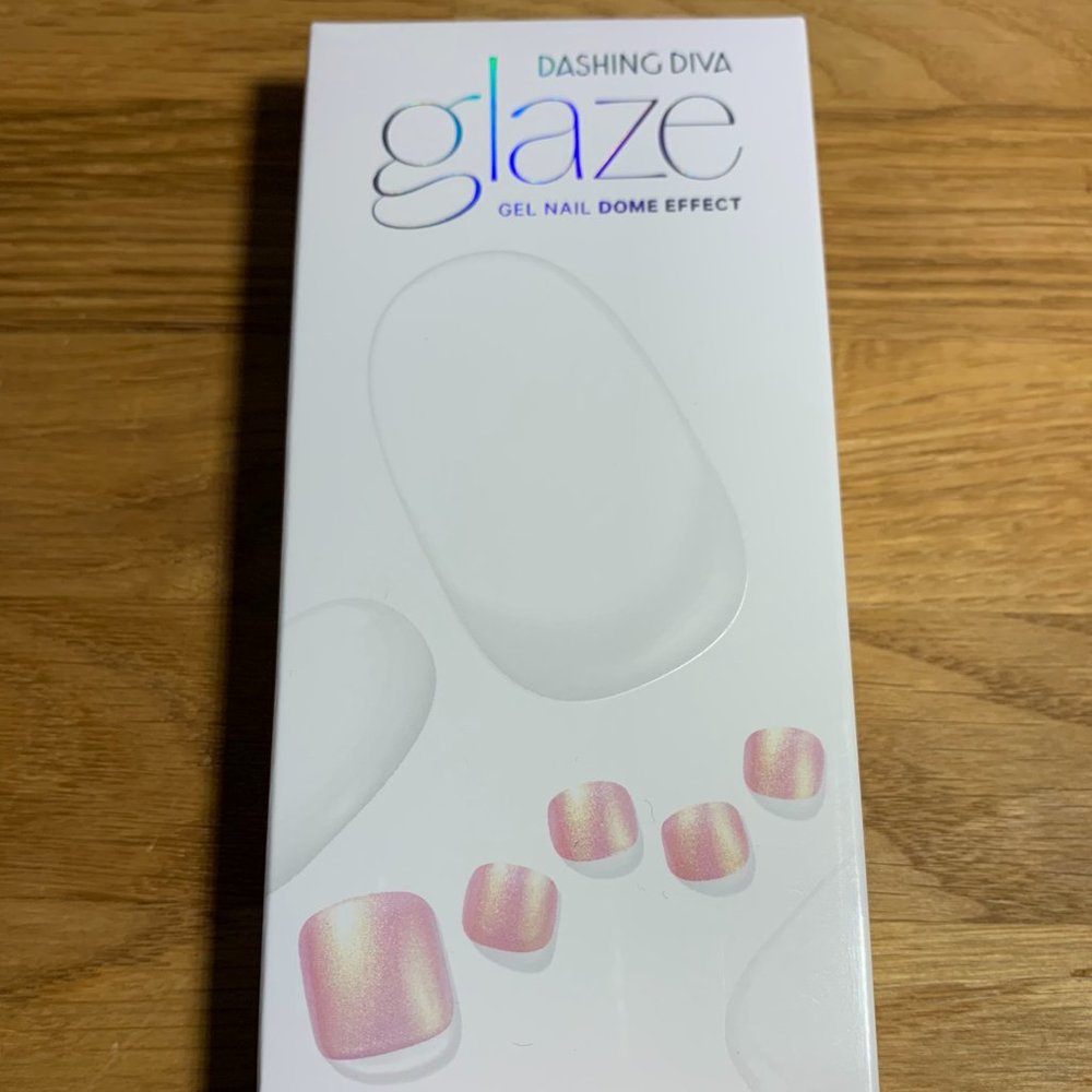 Dashing Diva Glaze Gel Nails - Pedicure - Shining Peony